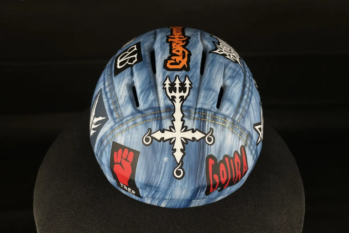 Battle Helm · detail 1