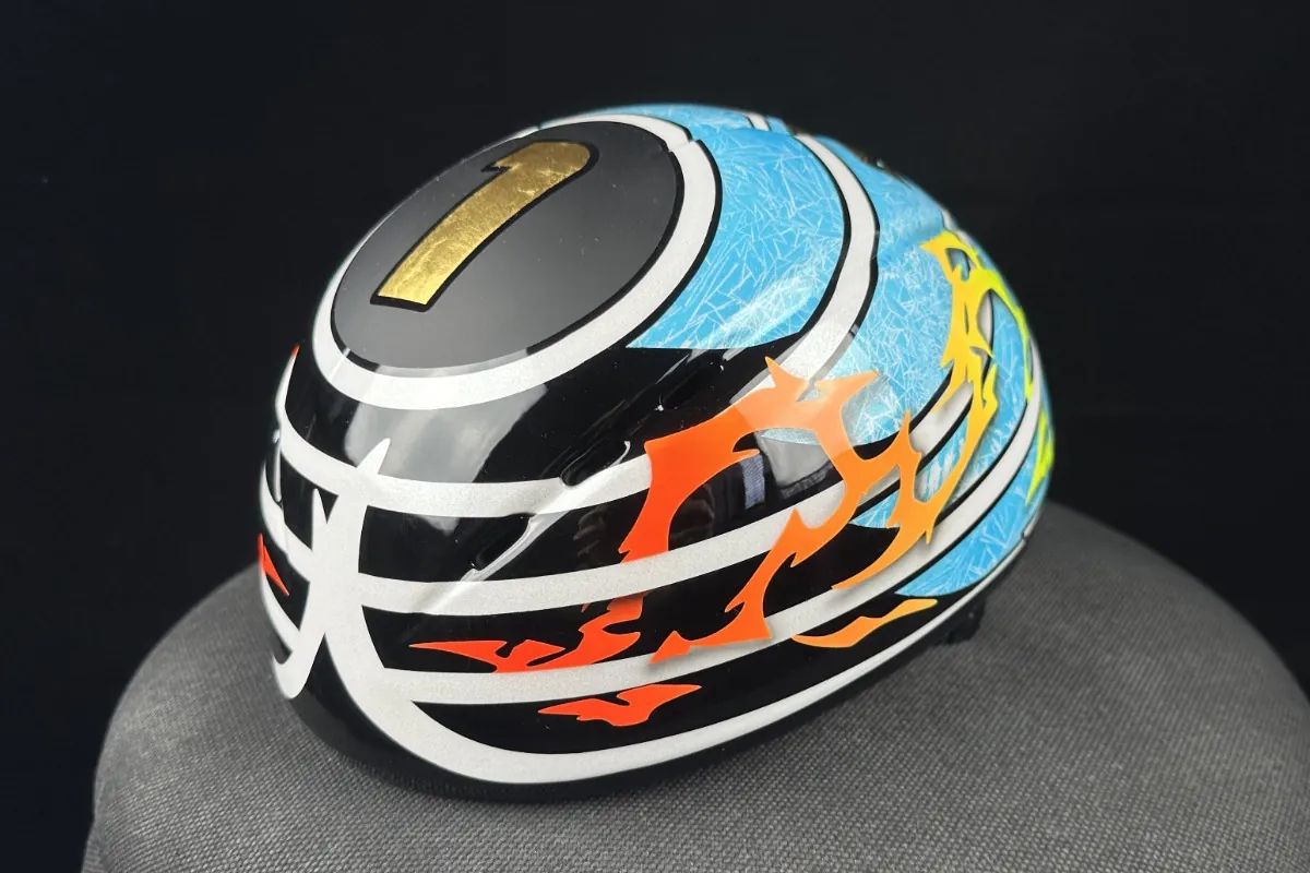 Crystal Globe 25/26 · detail 3