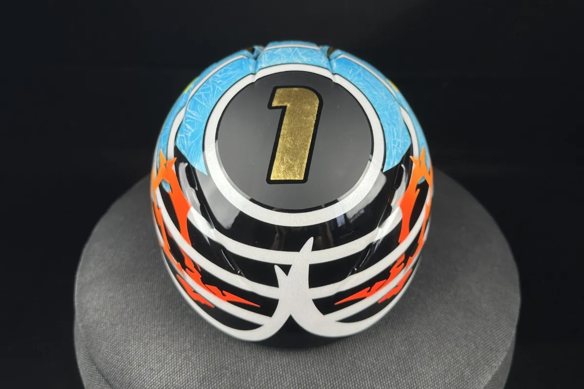 Crystal Globe 25/26 · detail 5
