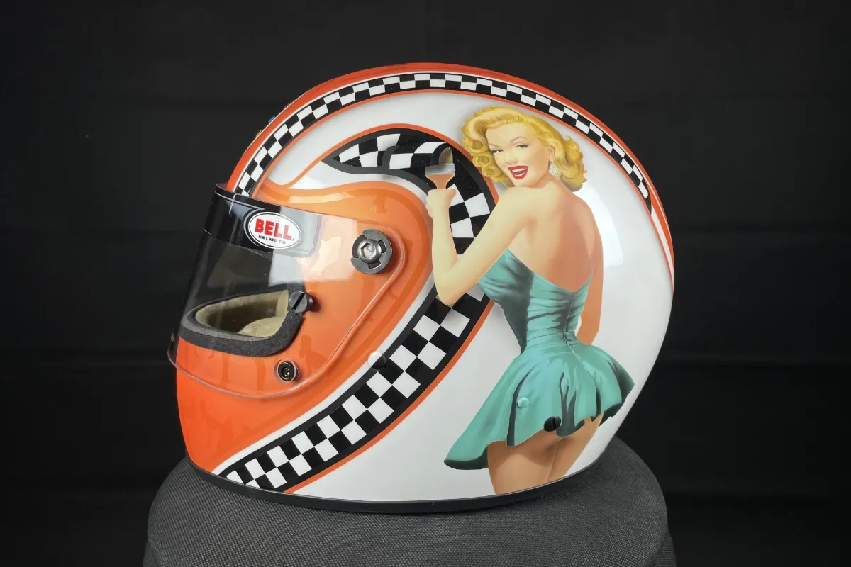 Pin Up · detail 7